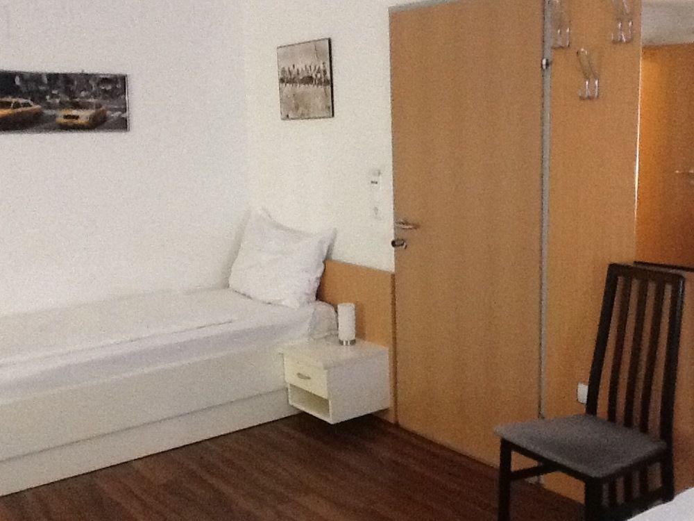 Pension Casa Topolino Wiener Neustadt Luaran gambar