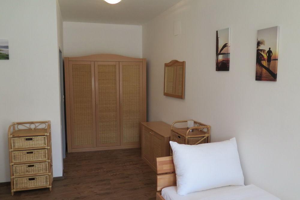 Pension Casa Topolino Wiener Neustadt Luaran gambar